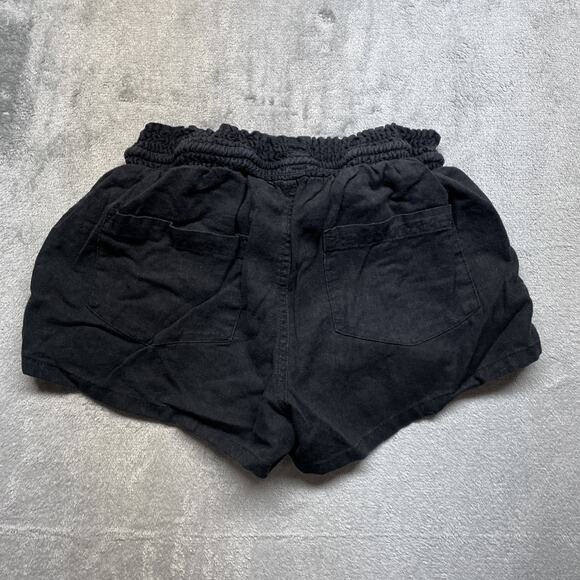 LOVE TREE Shorts Black Linen Smocked Waist Drawstring Casual Sz S - Picture 3 of 5